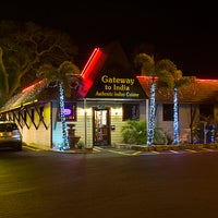 Photo taken at Gateway To India Authentic Indian Restaurant by Gateway To India Authentic Indian Restaurant on 5/31/2014