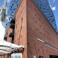 Foto tomada en Neue Philharmonie Hamburg  por Oliver U. el 7/17/2022