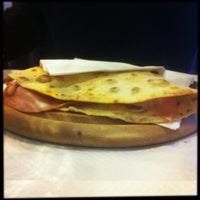 รูปภาพถ่ายที่ Divina Piadina - Piadineria artigianale a Milano โดย paolo l. เมื่อ 2/25/2013