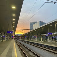 Photo taken at S Hauptbahnhof Wien by Kateryna🐝 on 8/18/2022