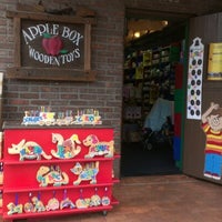 apple toy store