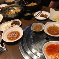 Photo prise au Matgalne Korean Restaurant par Kerwan M. le11/23/2017