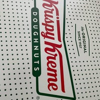 Photo taken at Krispy Kreme Doughnuts by Cesar C. on 8/25/2020