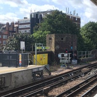 Photo taken at Putney Bridge London Underground Station by Graham C. on 8/7/2019