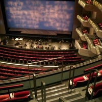 Снимок сделан в Lyric Opera of Kansas City - Richard J. Stern Opera Center пользователем J B. 3/3/2013