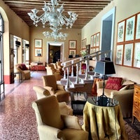 Photo taken at Hotel Villa Michelangelo by Carlo V. on 4/22/2016