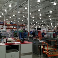Photo taken at Costco by Yurban on 10/14/2017