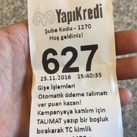 Photo taken at Yapı Kredi Bankası Denizli Gümüşler Şubesi by 🇹🇷SÜLEYMAN🇹🇷 on 11/25/2016