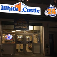 Photo taken at White Castle by Team Faded I. on 11/10/2015