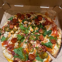 8/22/2020 tarihinde Keeks B.ziyaretçi tarafından Pieology Pizzeria Balboa Mesa, San Diego, CA'de çekilen fotoğraf