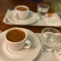 Foto scattata a Vogue Cafe &amp; Restaurant da Melekşen K. il 9/17/2020