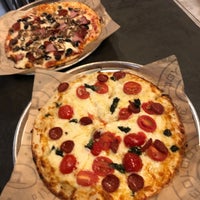 Photo taken at Pieology Pizzeria by Ariannis M. on 1/3/2020