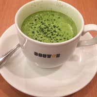 Photo taken at Doutor Coffee Shop by あゆみ on 3/10/2018