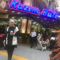 Photo taken at Kazım Büfe 2 by Sevdiye .. on 5/7/2022