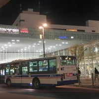 Photo taken at 川崎駅東口バスターミナル 海島 (南のりば) by なないろシンフォニー 　. on 11/7/2019