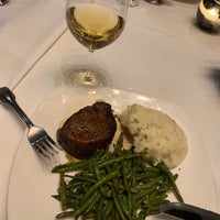 Photo taken at Morton&amp;#39;s The Steakhouse by Chris S. on 9/5/2019