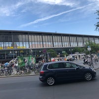 H S U Zoologischer Garten Bus Stop In Berlin