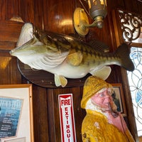 Das Foto wurde bei Sammy&amp;#39;s Fish Box Restaurant von Simo ♏. am 4/7/2021 aufgenommen
