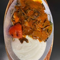 Снимок сделан в Bereket Turkish Restaurant пользователем Simo ♏. 11/16/2021