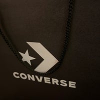 One utama converse top