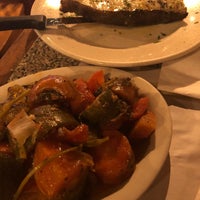 7/22/2018 tarihinde Vijay K.ziyaretçi tarafından Uncle Nick&amp;#39;s Greek Cuisine'de çekilen fotoğraf