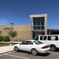 Foto scattata a Mesa County Libraries da RunAway B. il 5/22/2017