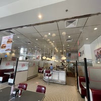 Photo taken at Johnny Rockets by Salamov A. on 7/25/2021