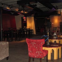 4/30/2014にTaZa Hookah LoungeがTaZa Hookah Loungeで撮った写真