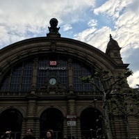 Photo taken at H Hauptbahnhof by たなそにっく on 5/6/2019