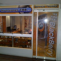 Photo taken at C.C. Aventura Plaza by Inversiones CBB on 6/11/2012