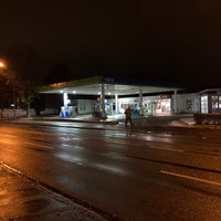 Photo taken at OMV Tankstelle by Gábor Sándor M. on 11/30/2021
