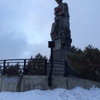 Photo taken at Монумент «Память шахтёрам Кузбасса» by Mikhail G. on 11/5/2016