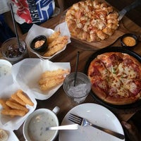 Pizza Hut Pizza Place In Ulu Tiram