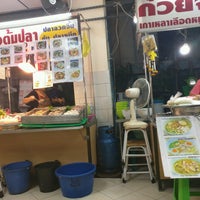 Photo taken at Night Food Stall Street by Junior I. on 7/29/2016