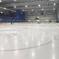 Foto tomada en Mastercard Centre For Hockey Excellence  por John C. el 7/21/2018