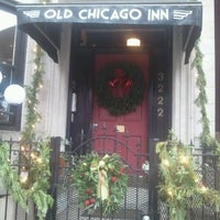 12/9/2012 tarihinde Alicia O.ziyaretçi tarafından Old Chicago Inn'de çekilen fotoğraf