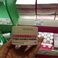 Photo taken at Sephora by Amber Z. on 10/8/2018