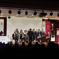 รูปภาพถ่ายที่ Milli Kütüphane Konferans Salonu โดย Yusuf G. เมื่อ 5/23/2017