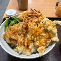 Photo taken at 天丼てんや by もか on 11/3/2022
