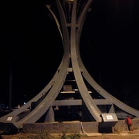 Review Alun-Alun Kota Metro