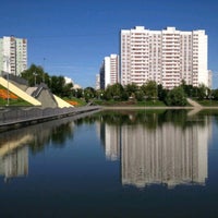 Photo taken at Малый Чертановский пруд by 🌹Алёна🌹 on 8/10/2020