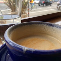 Das Foto wurde bei Zocalo Coffeehouse von Maddy C. am 8/15/2018 aufgenommen