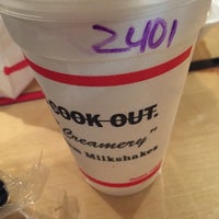 Photo taken at Cook Out by N.D.B ™ 👑 on 4/28/2015