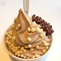 Photo taken at Pinkberry by RN M. on 11/16/2012