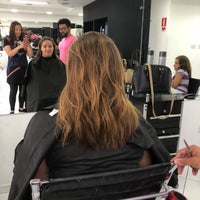 รูปภาพถ่ายที่ Spot Hair Salon โดย Ana Flavia G. เมื่อ 12/21/2017