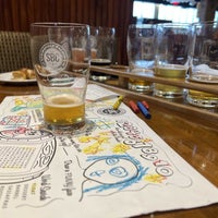 Photo taken at Springfield Brewing Company by Nic T. on 8/29/2022