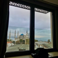 Foto diambil di Hotel Arcadia Blue Istanbul oleh Minor C. pada 10/14/2018