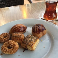 Photo taken at Ayışığı Pasta &amp; Cafe by Mahmut G. on 10/4/2018