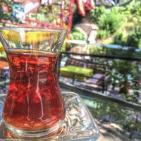 Foto tomada en Dündar Yıldız Grubu Restaurant Dimçayı Alanya  por Coşkun SEZEL el 8/27/2016