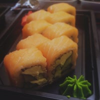 Das Foto wurde bei SushiMarketWok von SushiMarketWok -. am 1/3/2017 aufgenommen